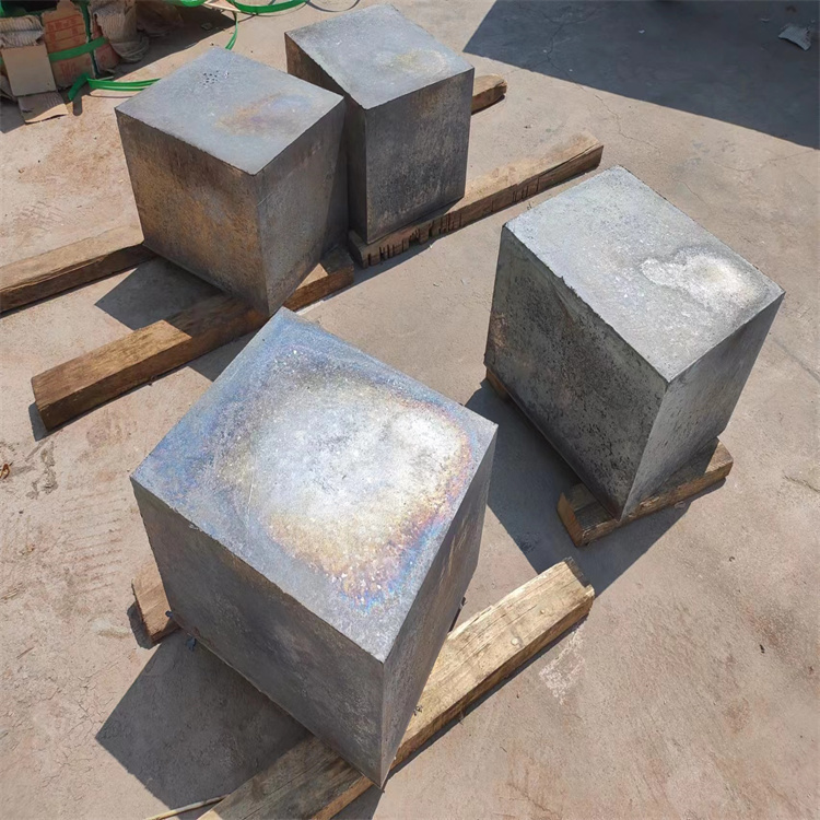浇铸铅块 (10).jpg